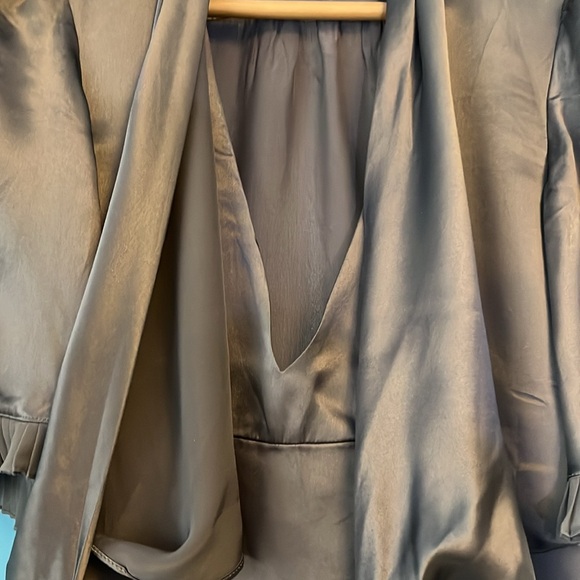 BCBGMaxAzria Elegant Silk Blouse in Pewter Gray - Picture 5 of 11